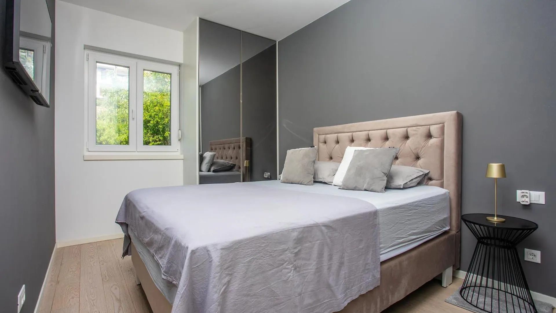 Апартаменты Seaside Haven Сплит